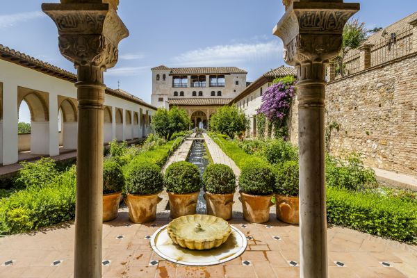 Cost of Courtyard Construction Service in Saratoga Springs