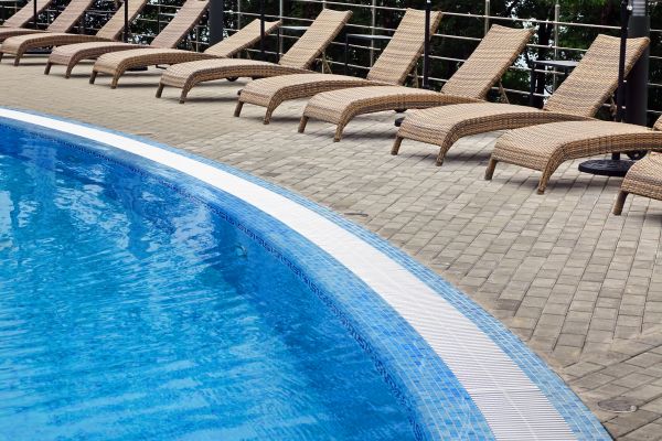 Cost of Poolside Hardscaping in Saratoga Springs